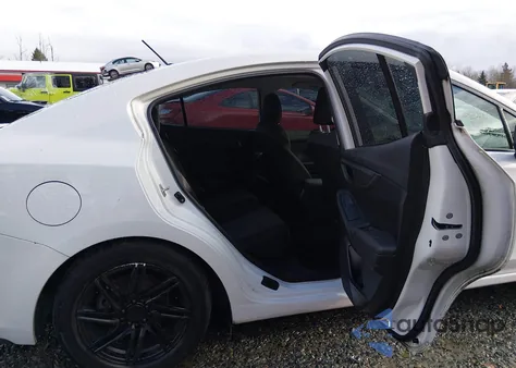 2019 Subaru Impreza 2.0I z USA, uszkodzony, nr VIN 4S3GKAA61K3614574